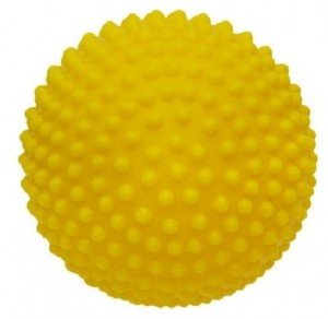 Игрушка "Вега" игольчатый мяч желтый 82мм